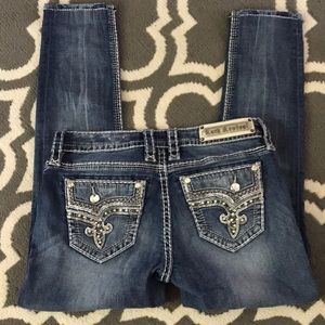 Rock Revival  Betty Easy Skinny Jeans Size 28/27